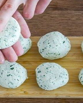 Несладкие сырники