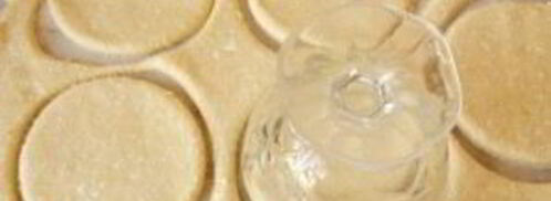 сочни с творогом из песочного теста. Шаг 7