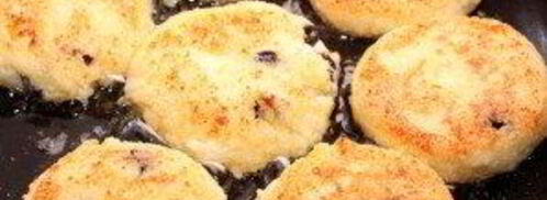 сырники из творога с манкой. Шаг 5