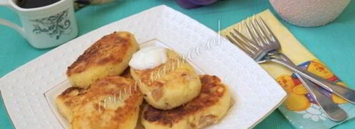 сырники с манкой и изюмом. Шаг 8