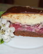 Вишнево-шоколадный сырник