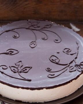 Исконный торт Птичье молоко в авторской интерпретации