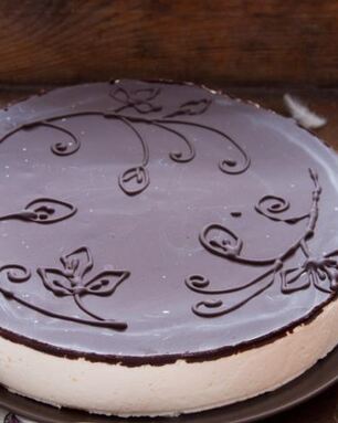 Исконный торт Птичье молоко в авторской интерпретации