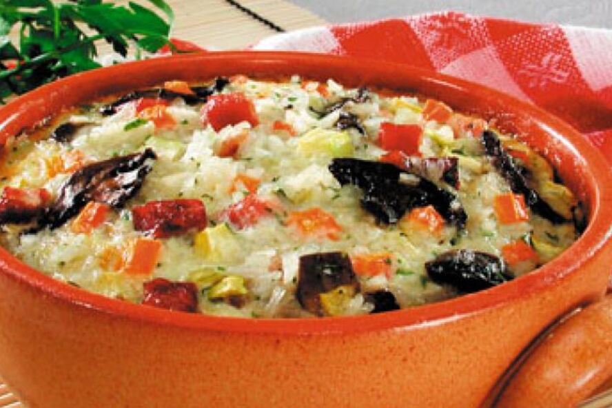 Рецепт рисового торта с овощами