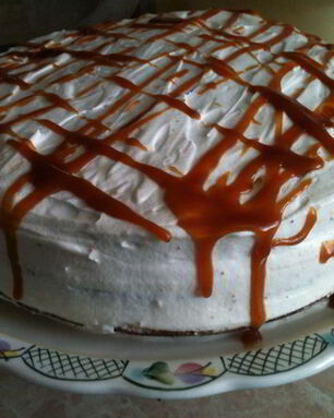 Сливочно-карамельный торт