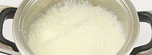 торт бисквитный с фруктами, желе и йогуртом. Шаг 11