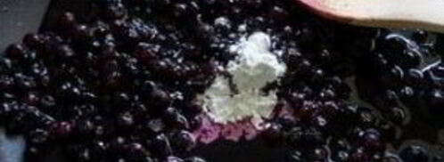 бельгийские вафли с черничным соусом. Шаг 6