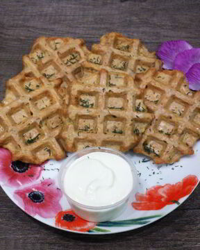 Картофельные вафли с зеленью