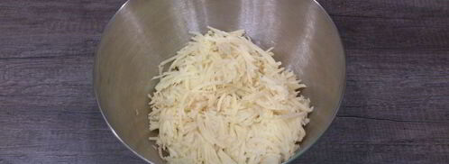 картофельные вафли с зеленью. Шаг 2