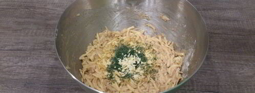 картофельные вафли с зеленью. Шаг 5