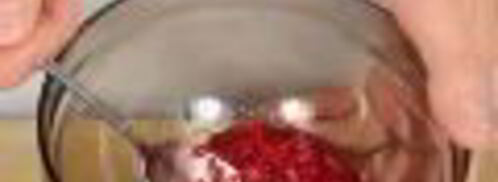 творожная запеканка с соусом из земляники. Шаг 4