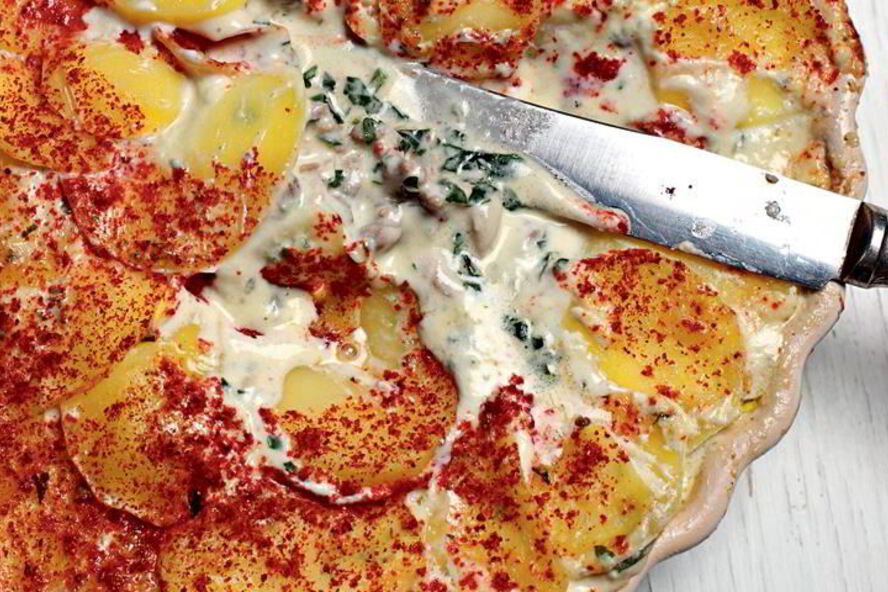 Рецепт запеканки из картофеля с цесаркой и голубым сыром