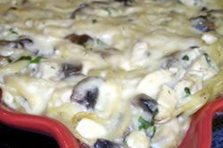 Рецепт запеканки из макарон с курицей и грибами