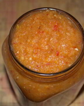 Аджика из кабачка и ябок