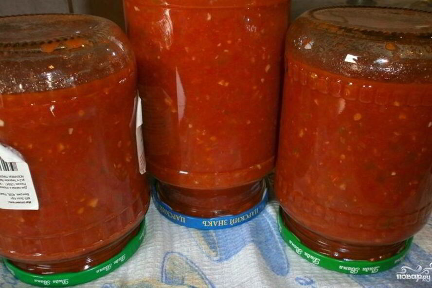 Рецепт аджики из перца и чеснока на зиму