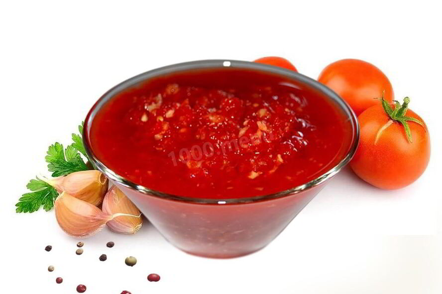Рецепт аджики с хреном и с томатной пастой