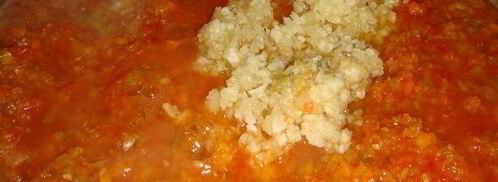 аджика с яблоками. Шаг 8