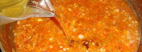 аджика с яблоками. Шаг 9