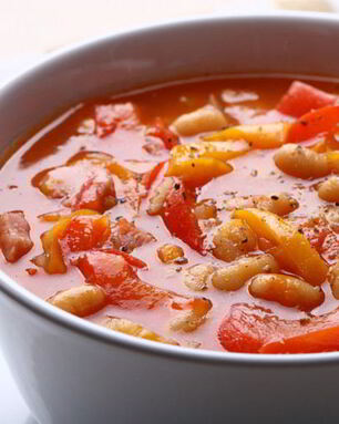 Фасоль в домашней аджике