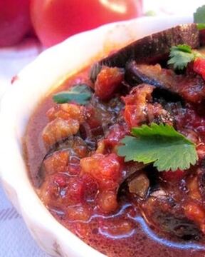 Острые кабачки в аджике