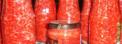 сырая аджика с хреном и помидорами на зиму. Шаг 3