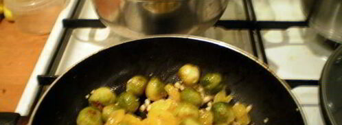 брюссельская капуста с орешками и джемом. Шаг 6