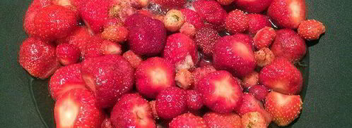 клубничный джем с базиликом и кедровыми орешками. Шаг 4