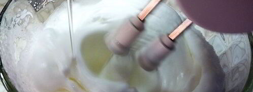 шарлотт с ягодами и клубничным джемом. Шаг 9