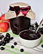 Яблочный джем с черноплодной рябиной