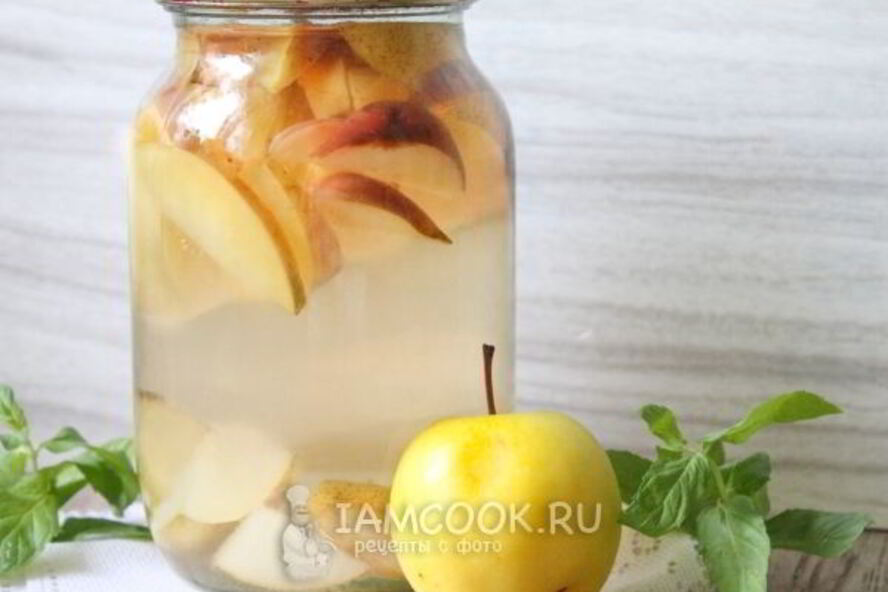 Рецепт компота из груш и яблок на зиму