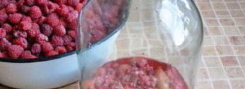 компот из клубники и малины. Шаг 4