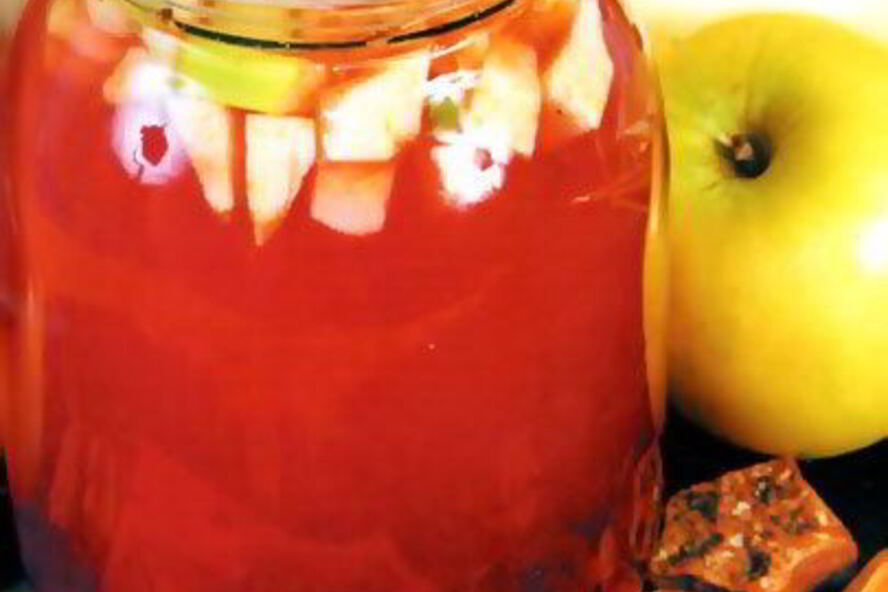 Рецепт компота из красной смородины и яблок