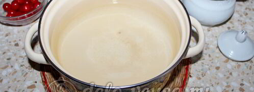 компот из вишни и черной смородины. Шаг 3