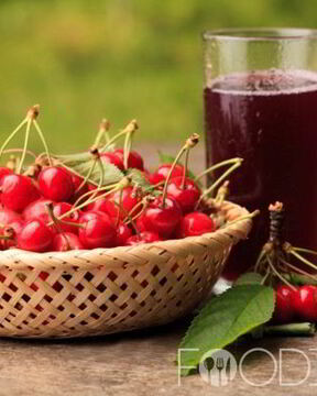 Компот из вишни