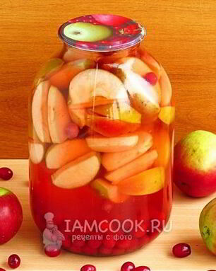 Компот из яблок и кизила