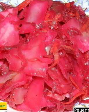 Капуста со свеклой маринованная