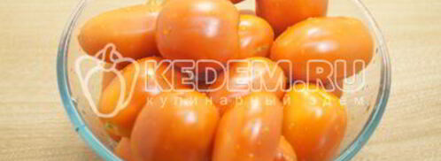 маринованные помидоры в литровых банках на зиму. Шаг 2