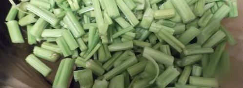 маринованные стебли сельдерея. Шаг 3