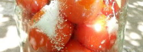 помидоры маринованные с листьями малины. Шаг 3