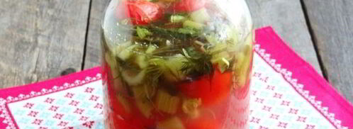 помидоры, квашенные с чесноком и зеленью. Шаг 16