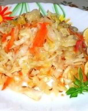 Быстрая капуста горячим способом в рассоле