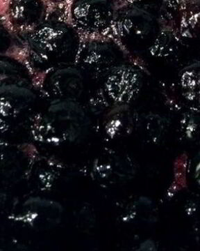 Классическое варенье из черноплодной рябины