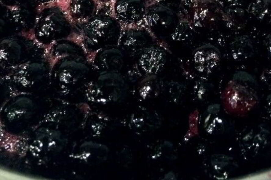 Рецепт классического варенья из черноплодной рябины