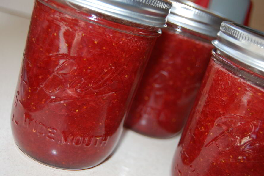 Рецепт варенья из клубники с лимоном