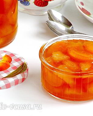 Варенье из персиков и консервированных ананасов