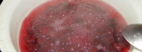 варенье из вишни пятиминутка с косточками. Шаг 3