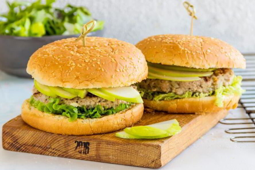 Рецепт бургеров с бараниной, огурцом и фетой