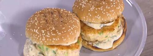 бургеры с креветками и зеленым луком. Шаг 8