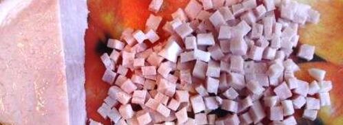 бутербродный тортик с окороком и яйцом. Шаг 2