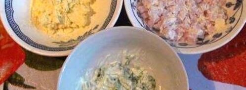 бутербродный тортик с окороком и яйцом. Шаг 6